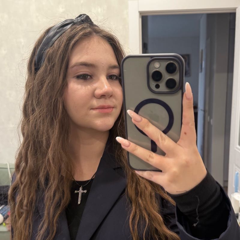 sofi_screamersha